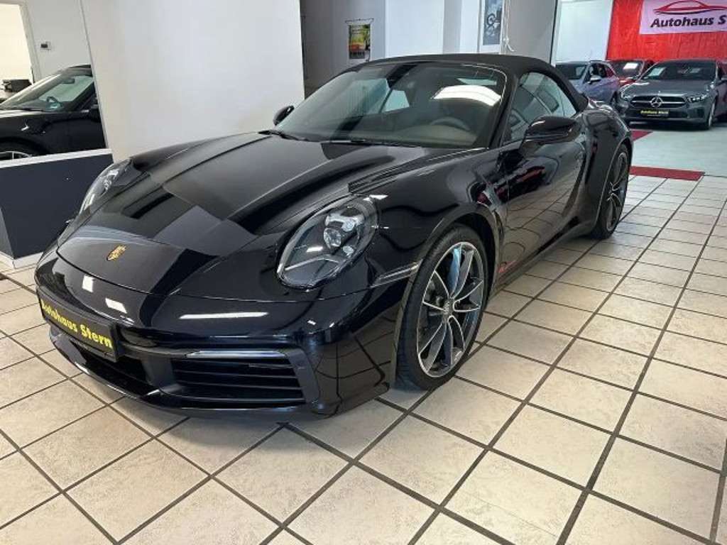 Porsche 992 2022 Benzine