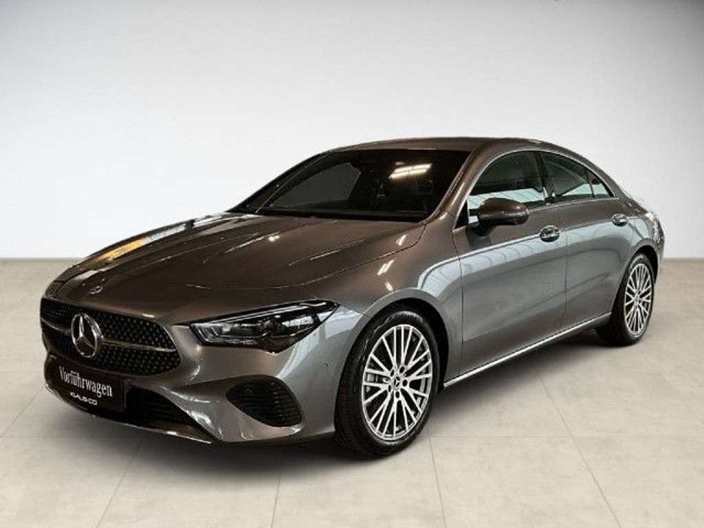 Mercedes-Benz CLA-Klasse 2025 Benzine