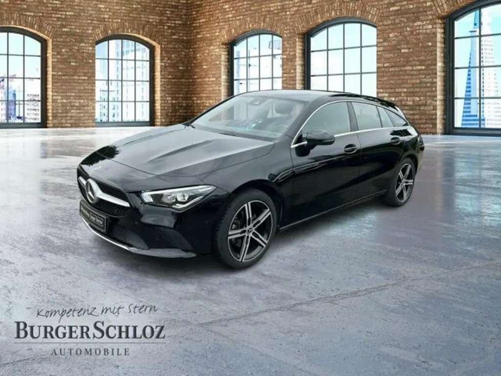 Mercedes-Benz CLA-Klasse 2022 Benzine