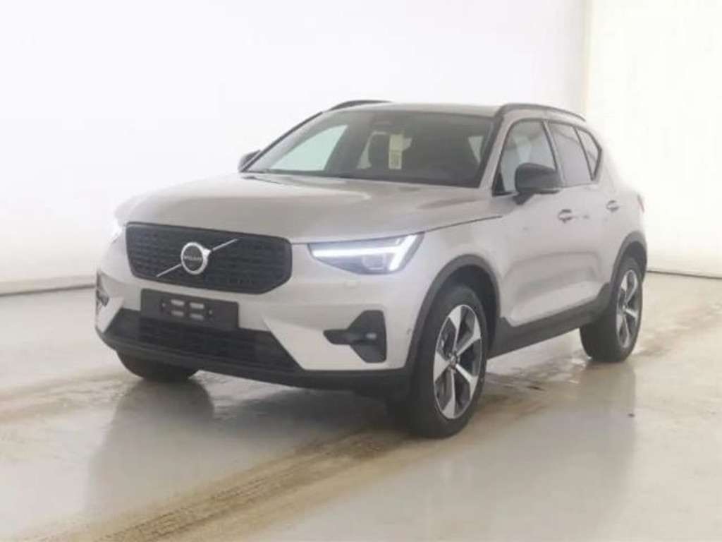Volvo XC40 2025 Benzine