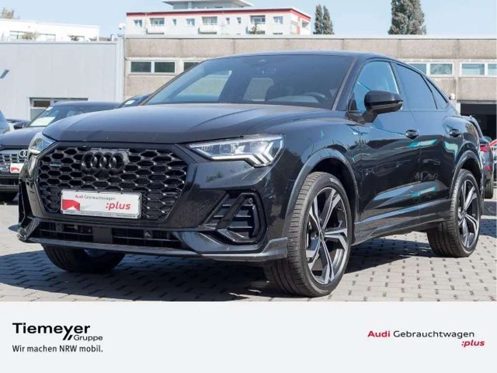 Audi Q3 2022 Benzine