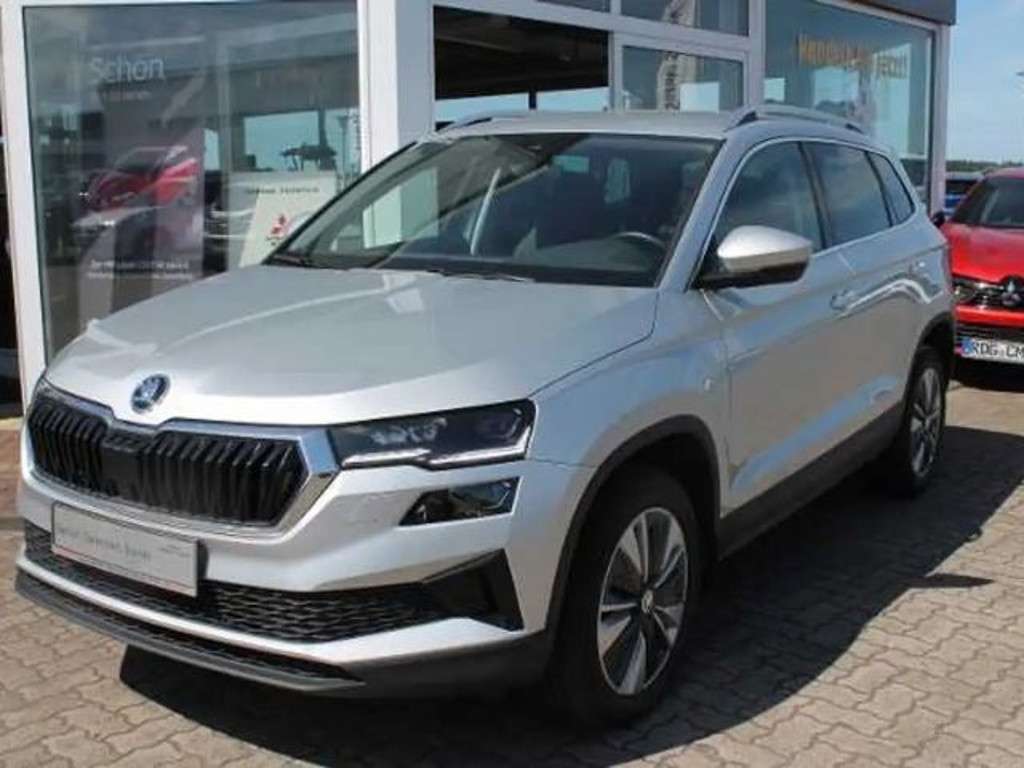Skoda Karoq 2024 Benzine