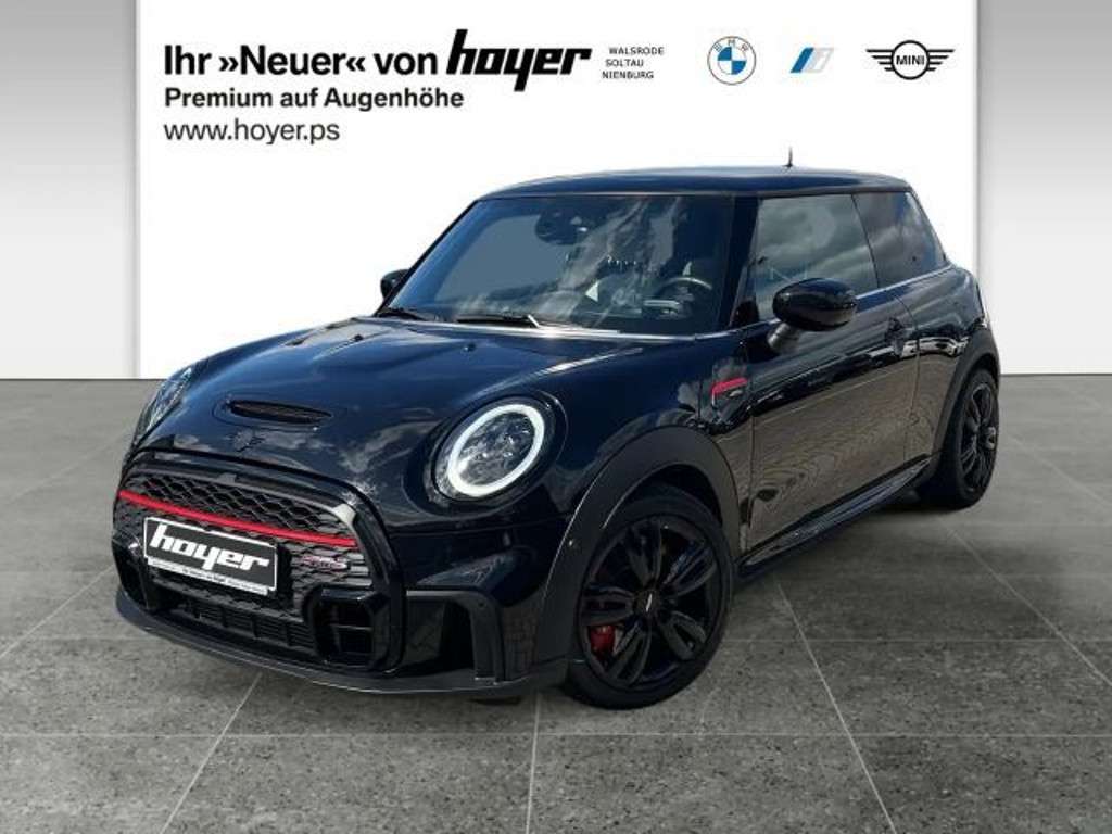 Mini John Cooper Works 2022 Benzine