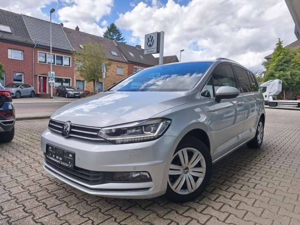 Volkswagen Touran 2024 Benzine