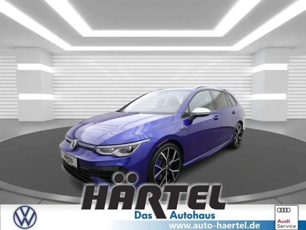 Volkswagen Golf 2023 Benzine