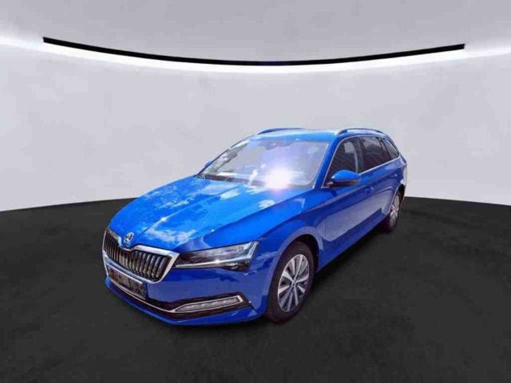 Skoda Superb 2022 Benzine