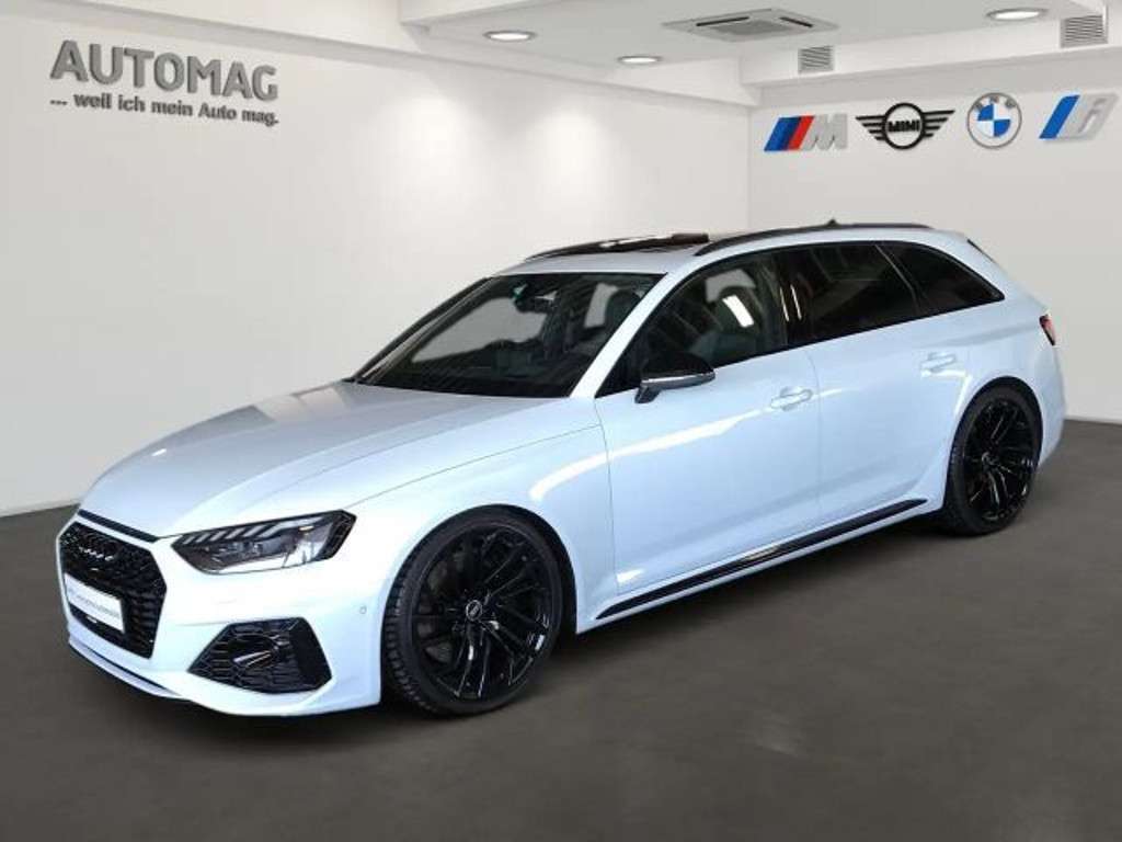 Audi RS4 2023 Benzine