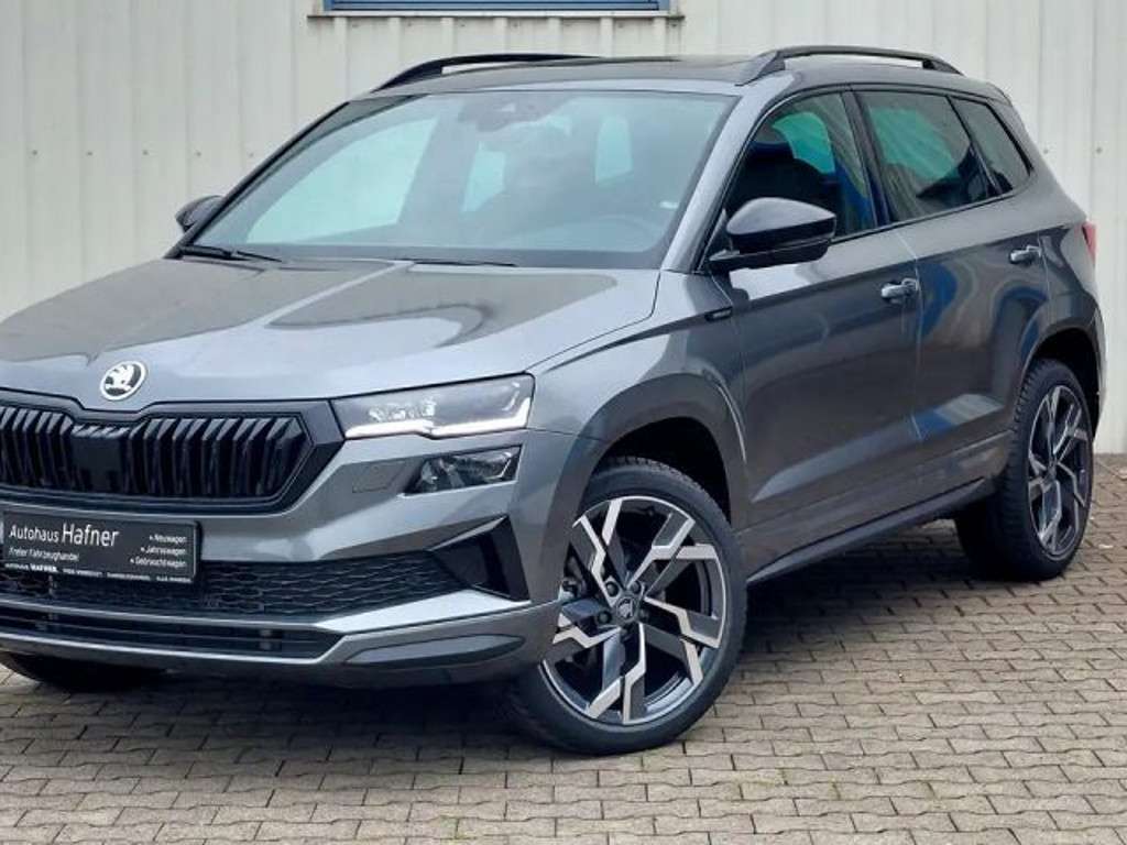 Skoda Karoq 2025 Benzine