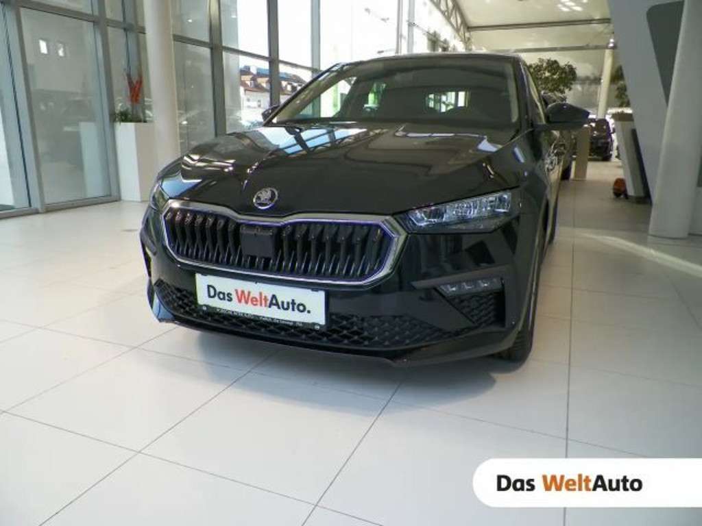 Skoda Scala 2025 Benzine