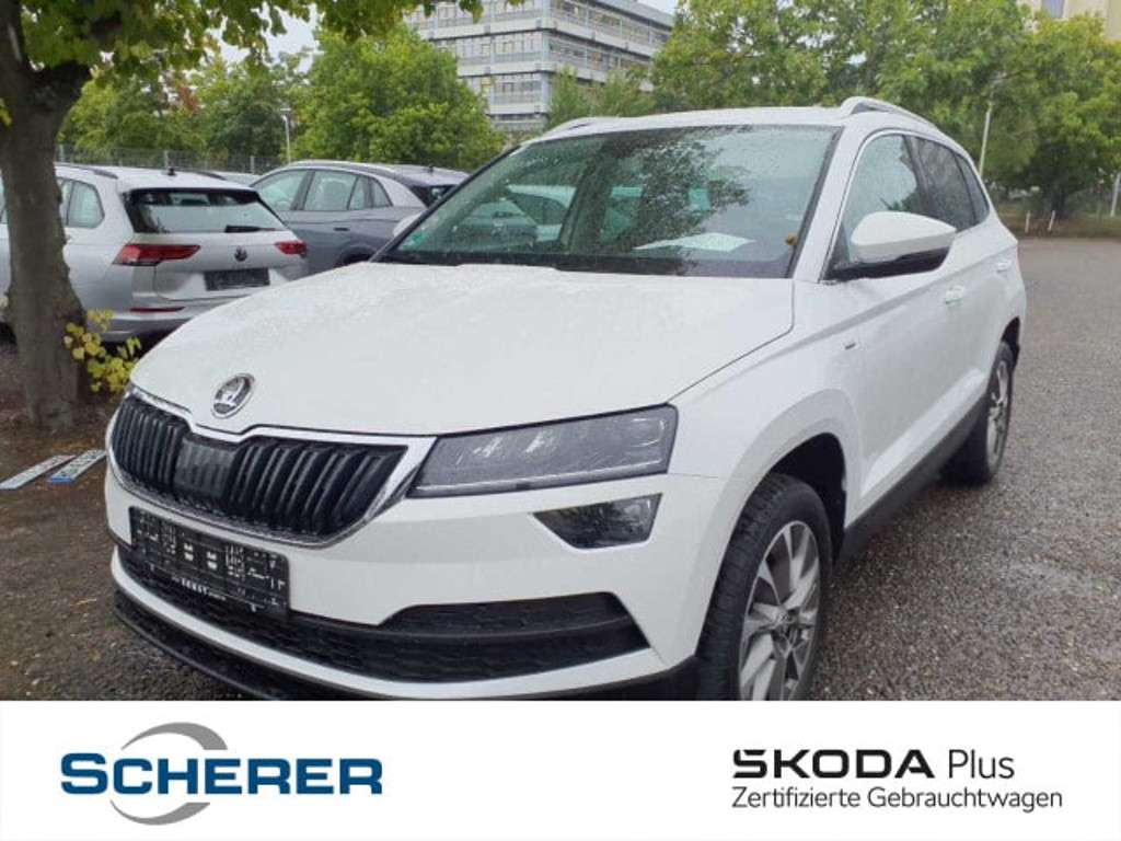Skoda Karoq 2021 Benzine