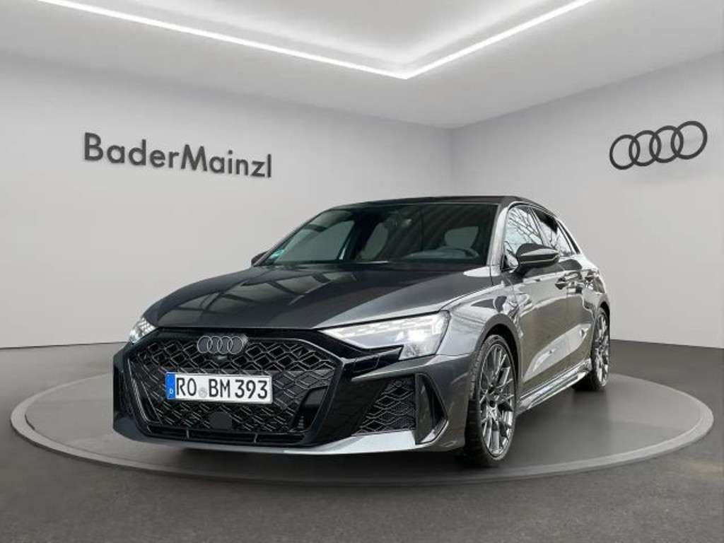 Audi RS3 2024 Benzine