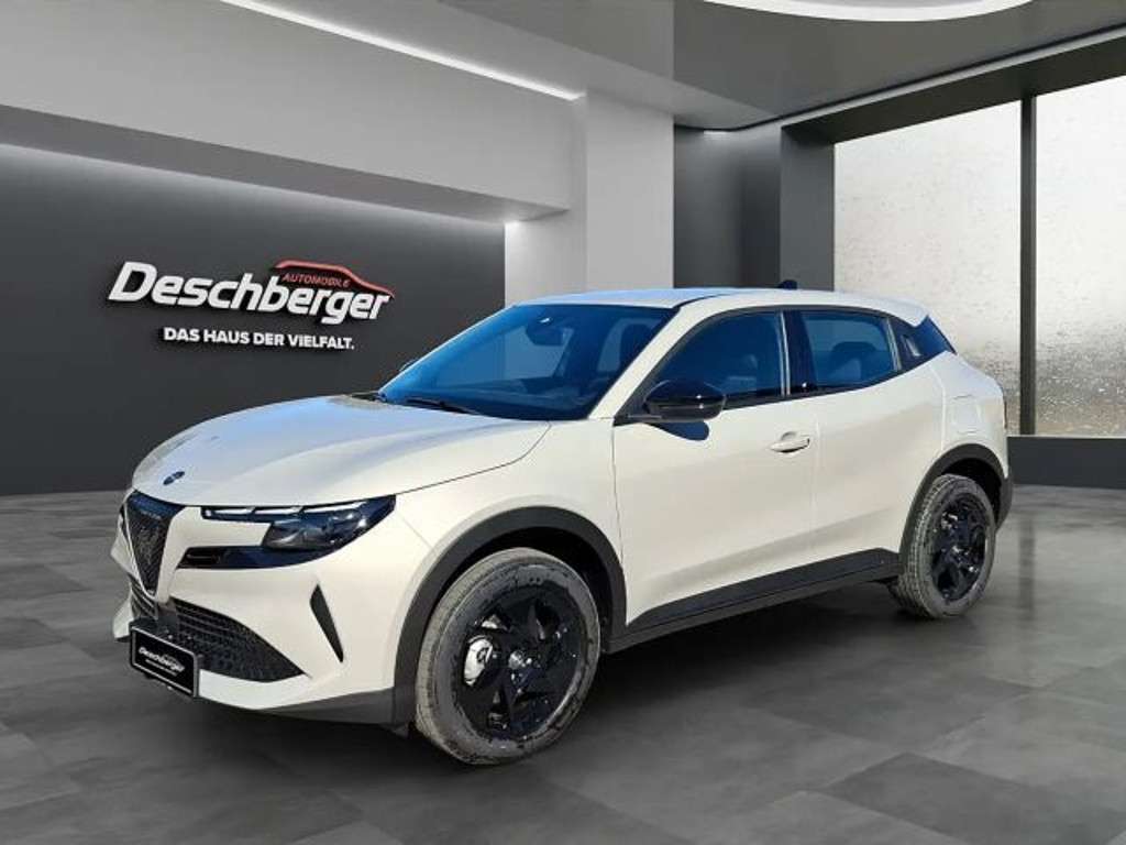 Alfa Romeo Junior 2025 Hybride Benzine