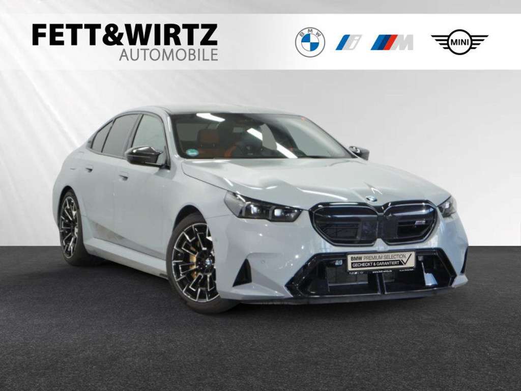 BMW M5 2024 Hybride Benzine