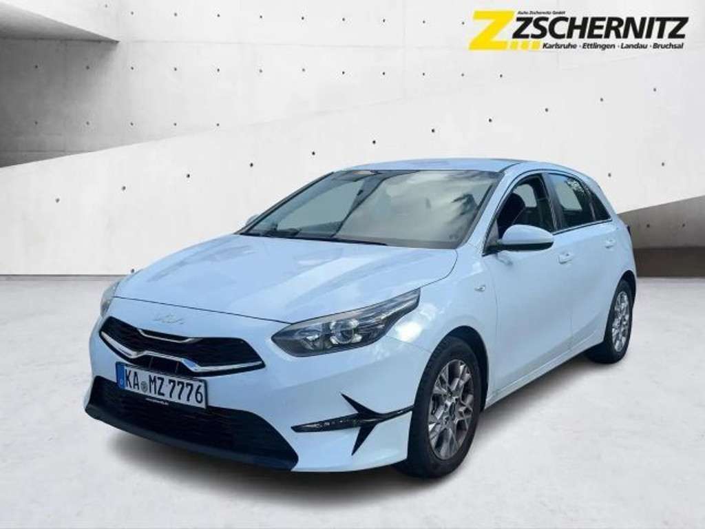 Kia Ceed 2025 Benzine