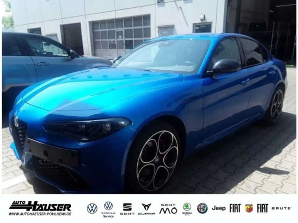 Alfa Romeo Giulia 2023 Benzine