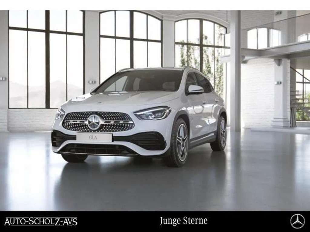Mercedes-Benz GLA-Klasse 2022 Benzine