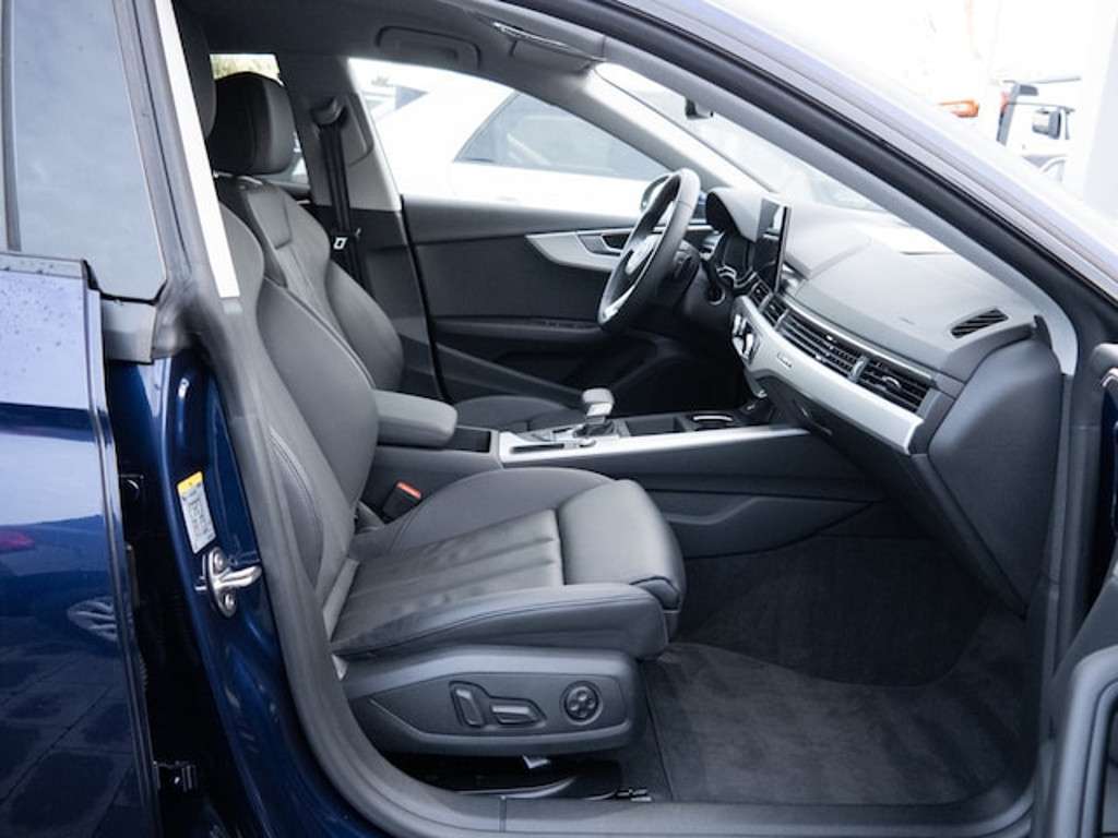 Audi A5 2023 Benzine