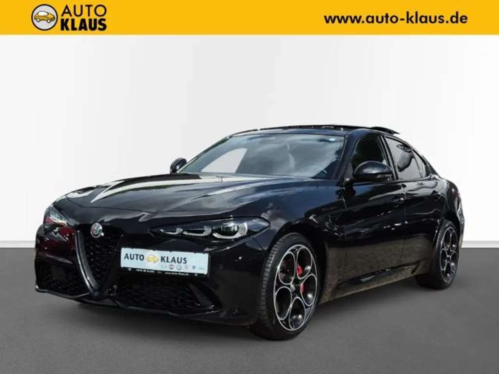 Alfa Romeo Giulia 2023 Benzine