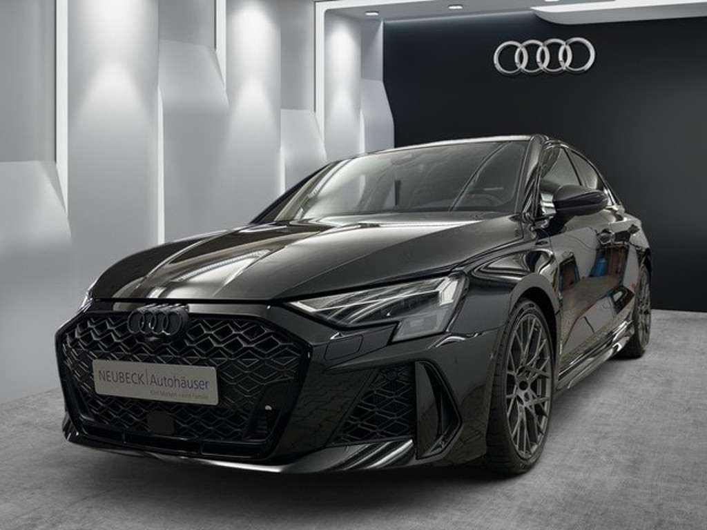 Audi RS3 2025 Benzine