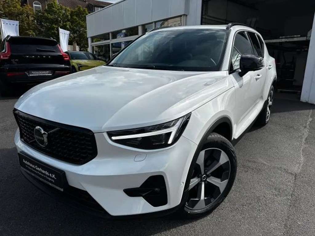 Volvo XC40 2025 Benzine