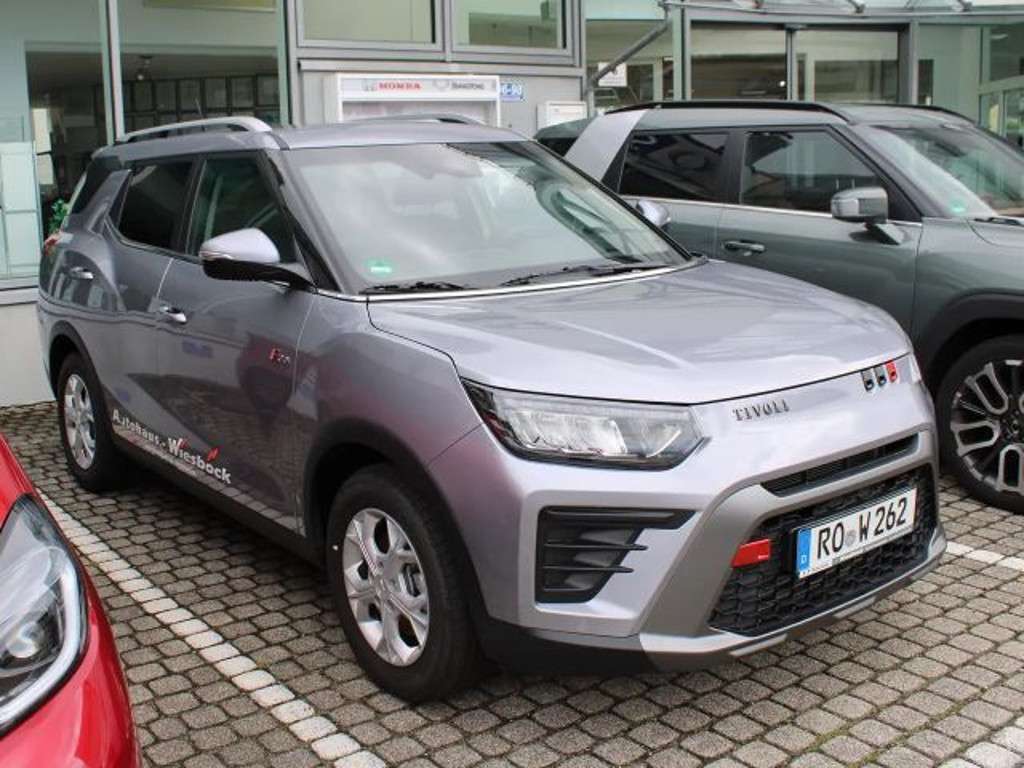 Ssangyong Tivoli 2024 Benzine