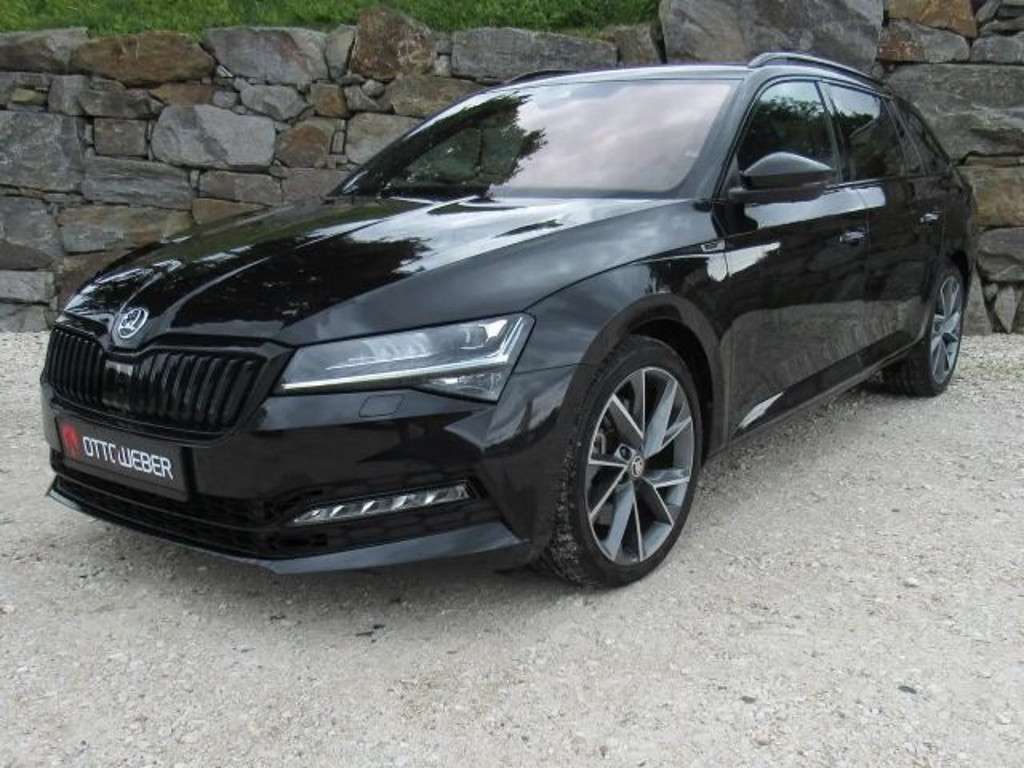 Skoda Superb 2023 Benzine