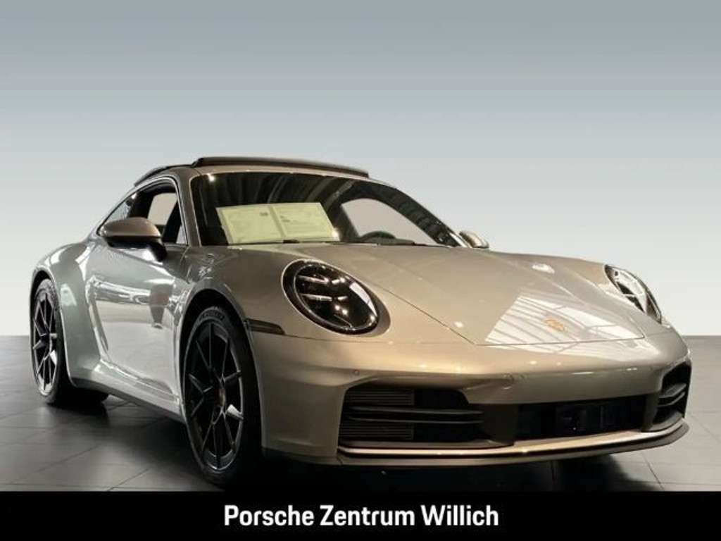 Porsche 992 2025 Benzine