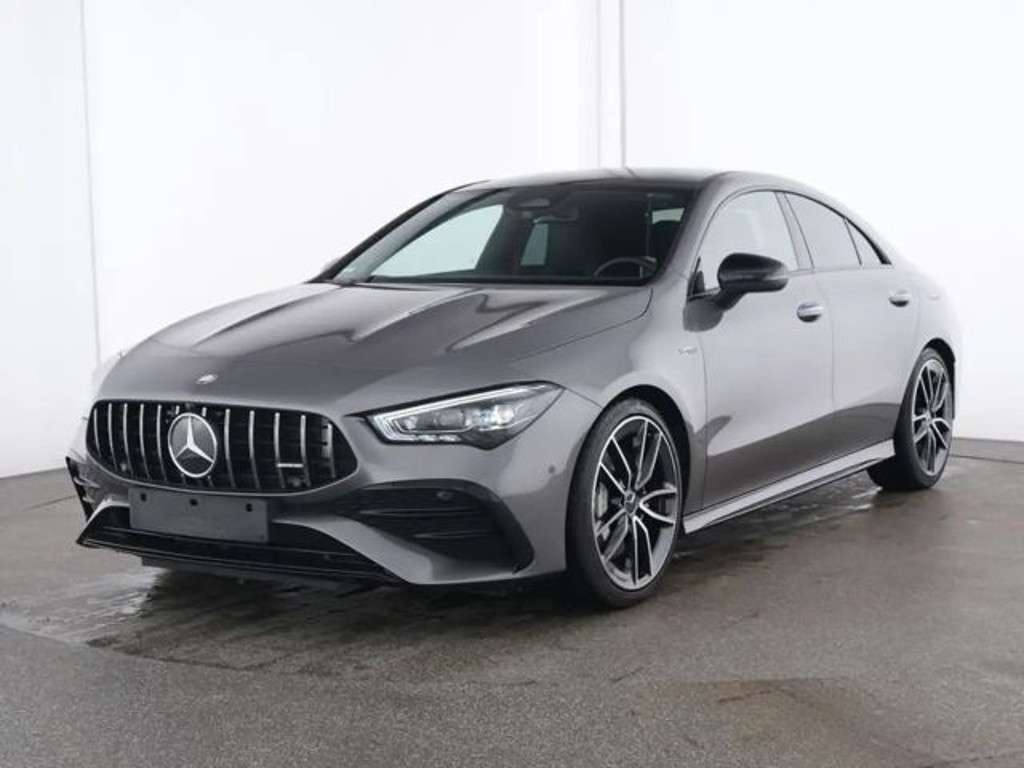Mercedes-Benz CLA-Klasse 2024 Benzine