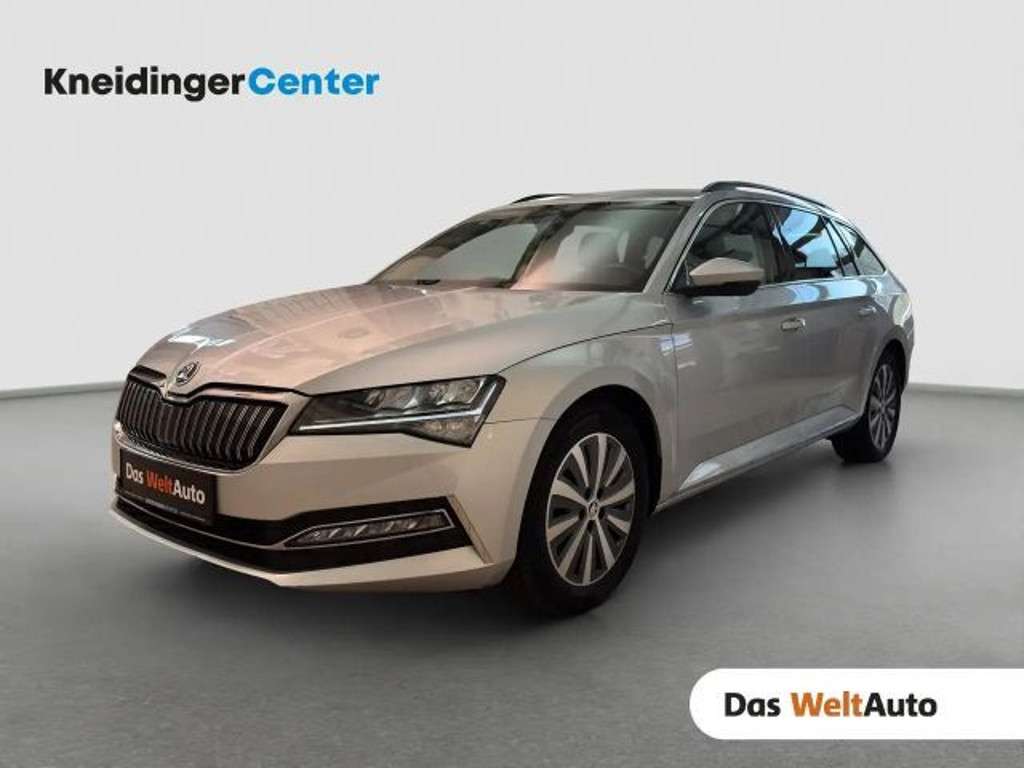 Skoda Superb 2022 Hybride Benzine