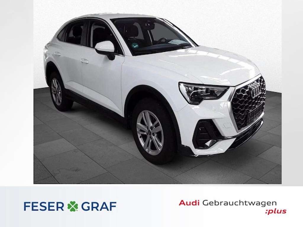 Audi Q3 2022 Hybride Benzine