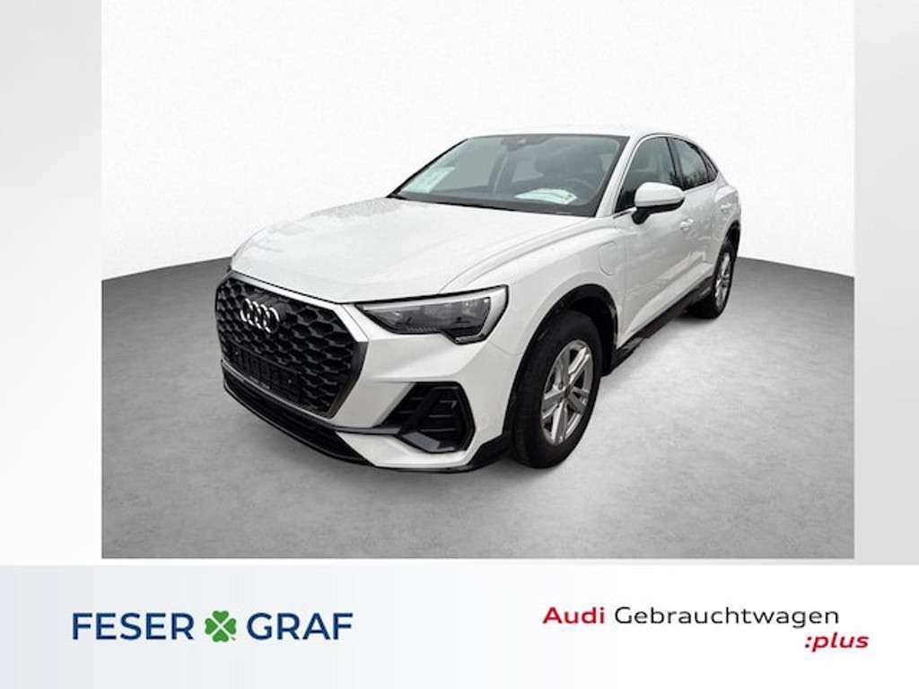 Audi Q3 2022 Hybride Benzine