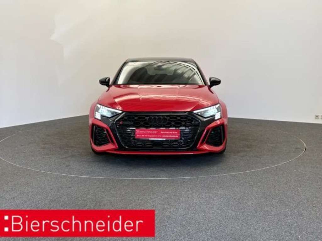 Audi RS3 2023 Benzine