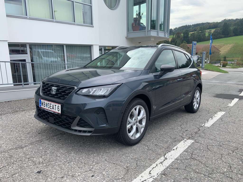 Seat Arona 2024 Benzine