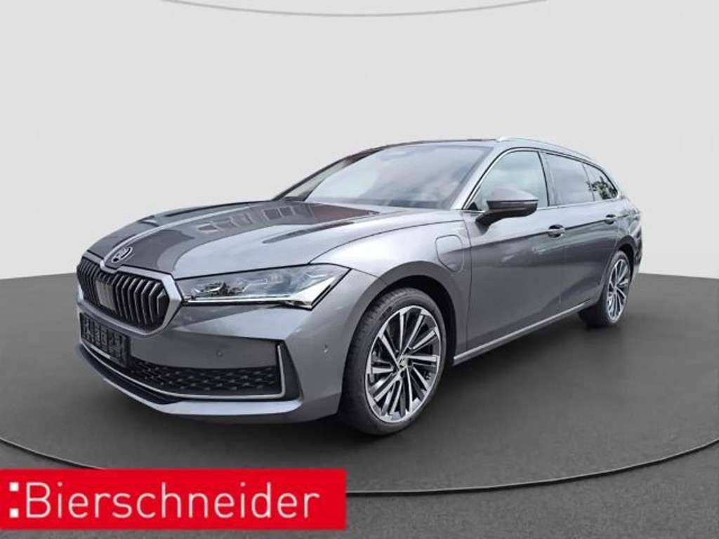 Skoda Superb 2025 Hybride Benzine
