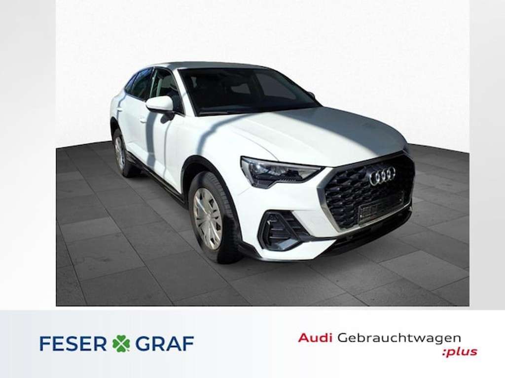 Audi Q3 2022 Hybride Benzine