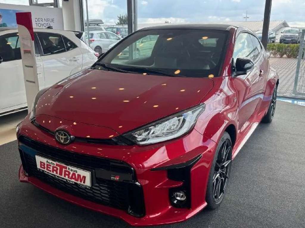 Toyota Yaris 2024 Benzine