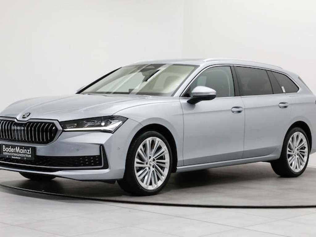 Skoda Superb 2025 Diesel