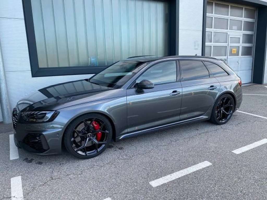 Audi RS4 2024 Benzine