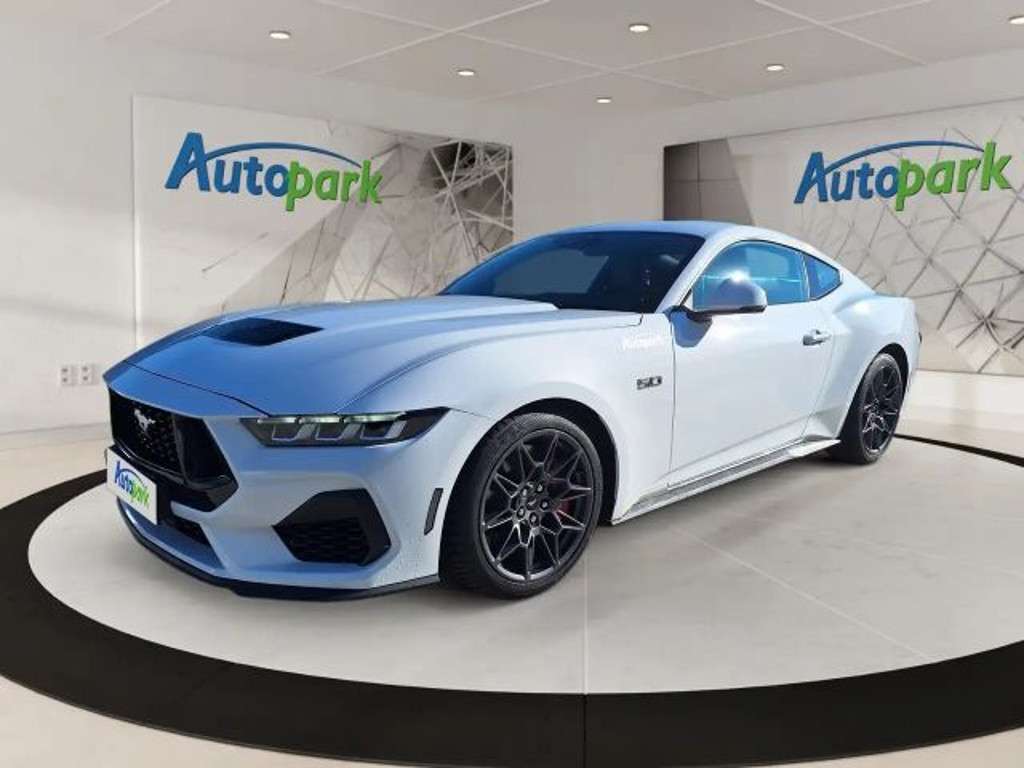 Ford Mustang 2024 Benzine