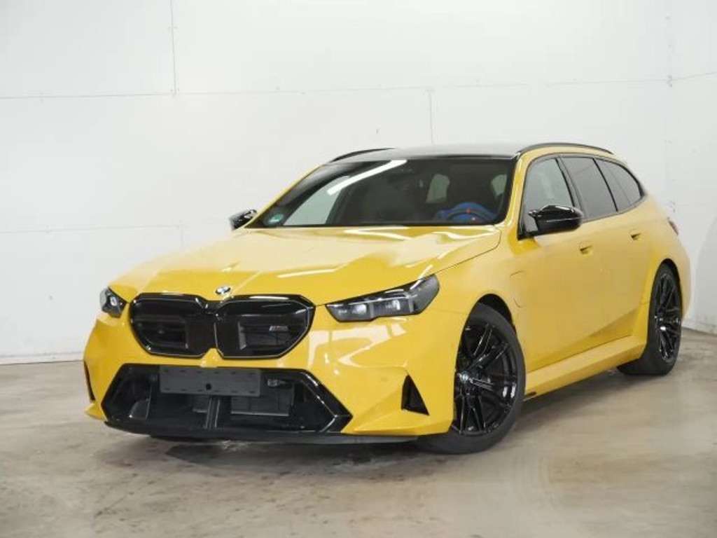 BMW M5 2025 Hybride Benzine