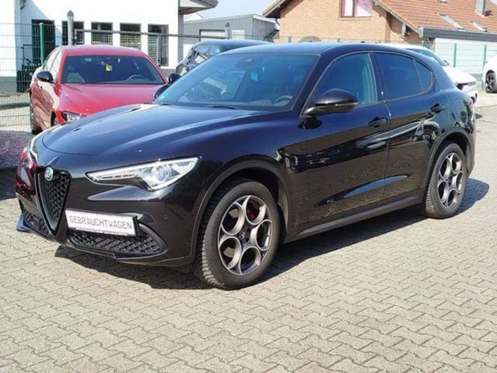 Alfa Romeo Stelvio 2022 Benzine