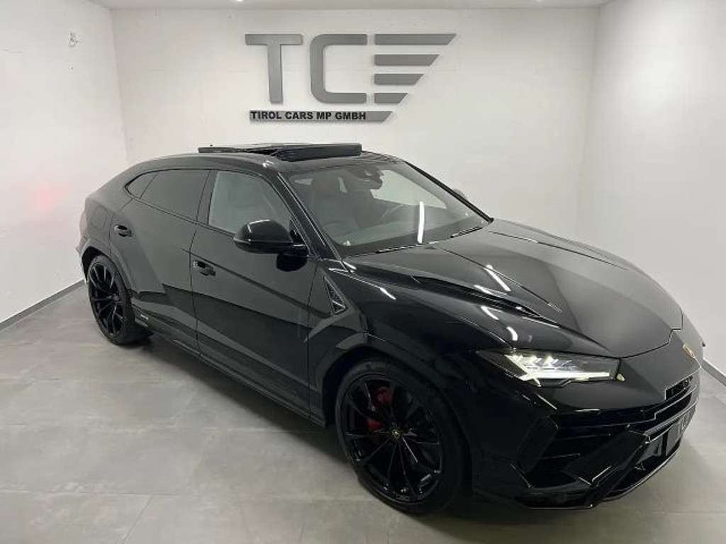 Lamborghini Urus 2023 Benzine