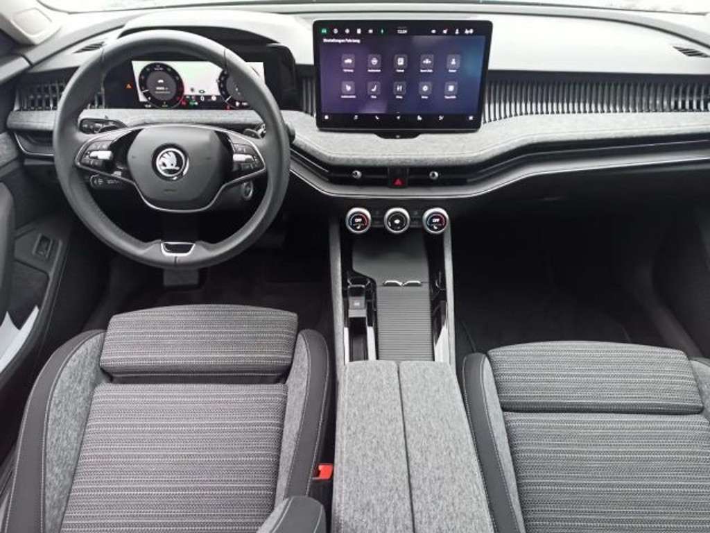 Skoda Superb 2024 Benzine