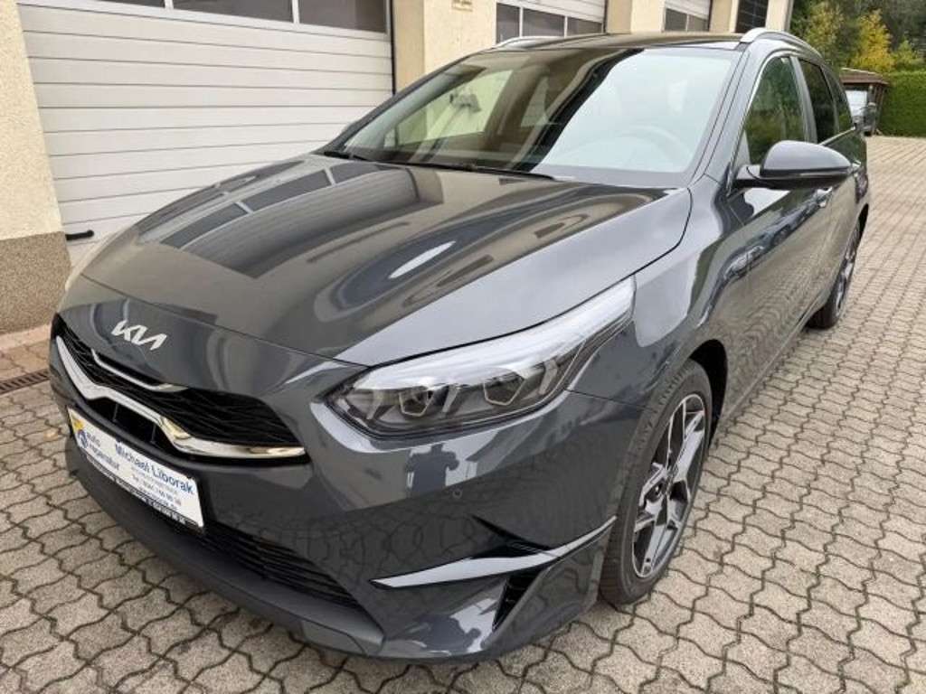 Kia Ceed 2025 Benzine