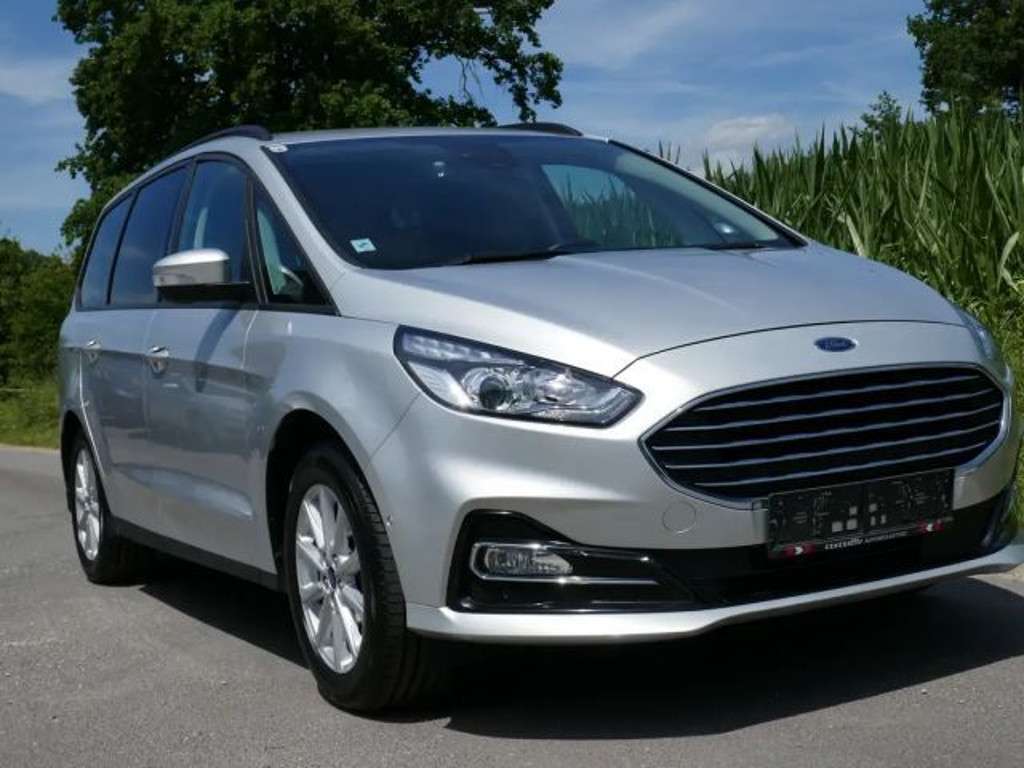 Ford Galaxy 2022 Hybride Benzine