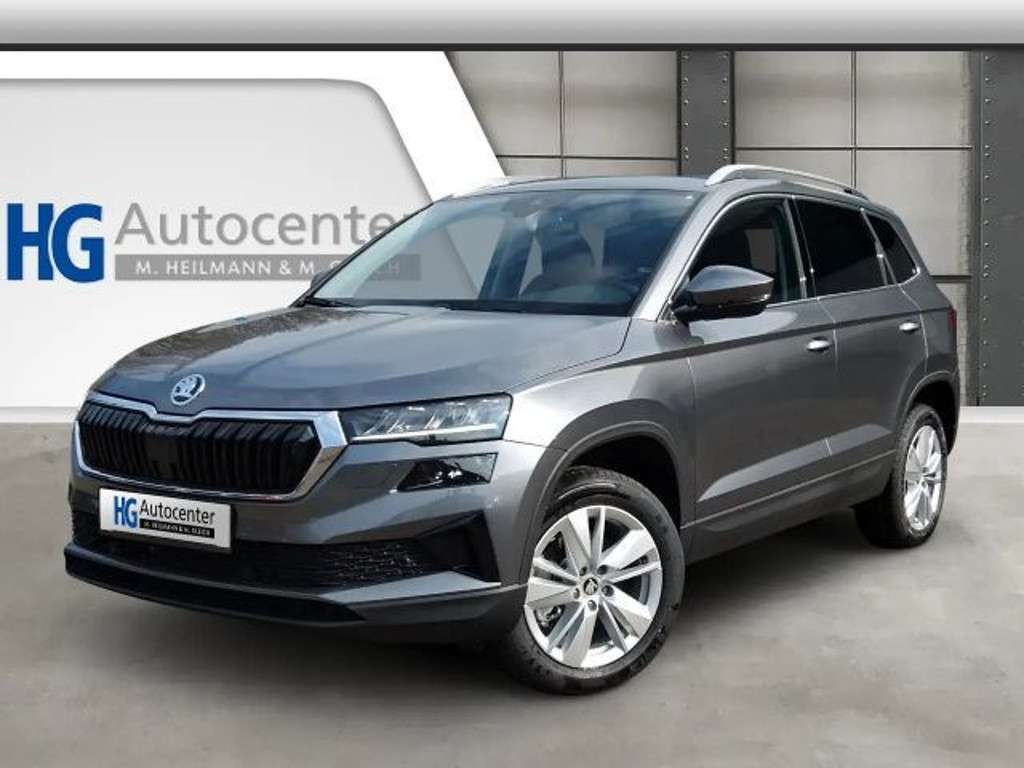 Skoda Karoq 2025 Benzine