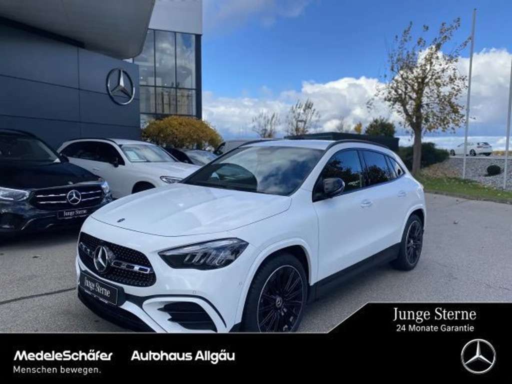 Mercedes-Benz GLA-Klasse 2024 Benzine