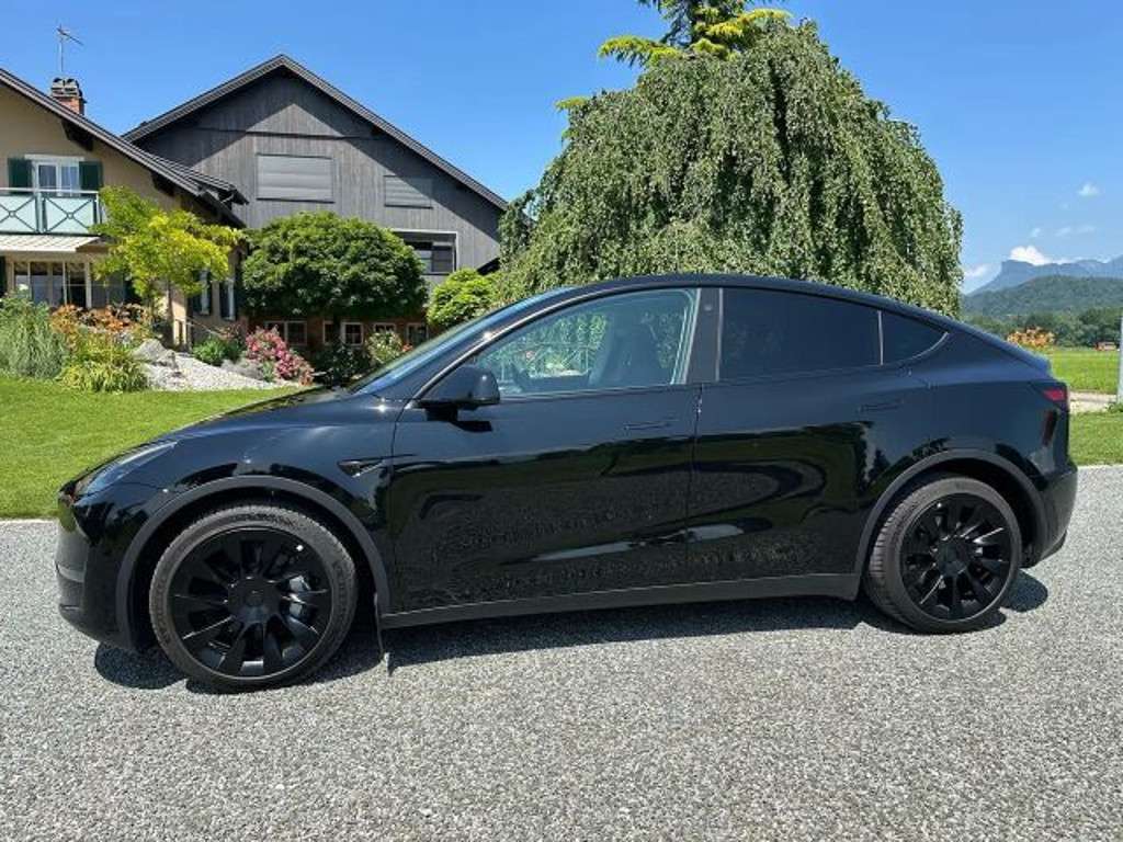 Tesla Model Y 2024 Elektrisch