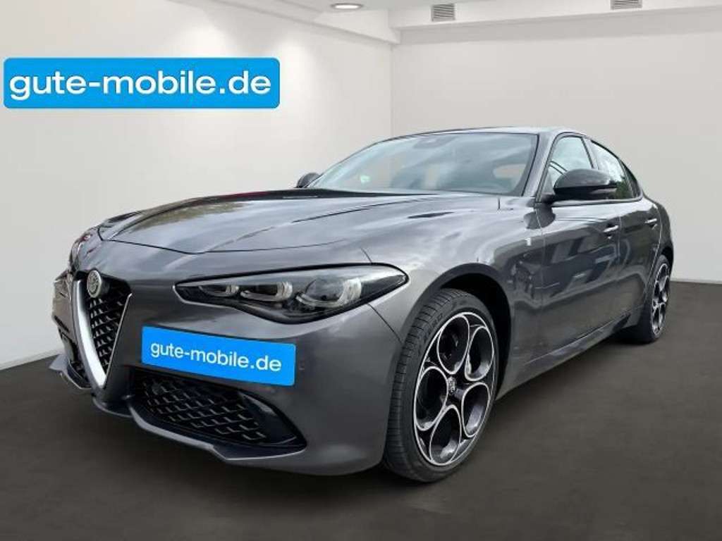 Alfa Romeo Giulia 2024 Benzine