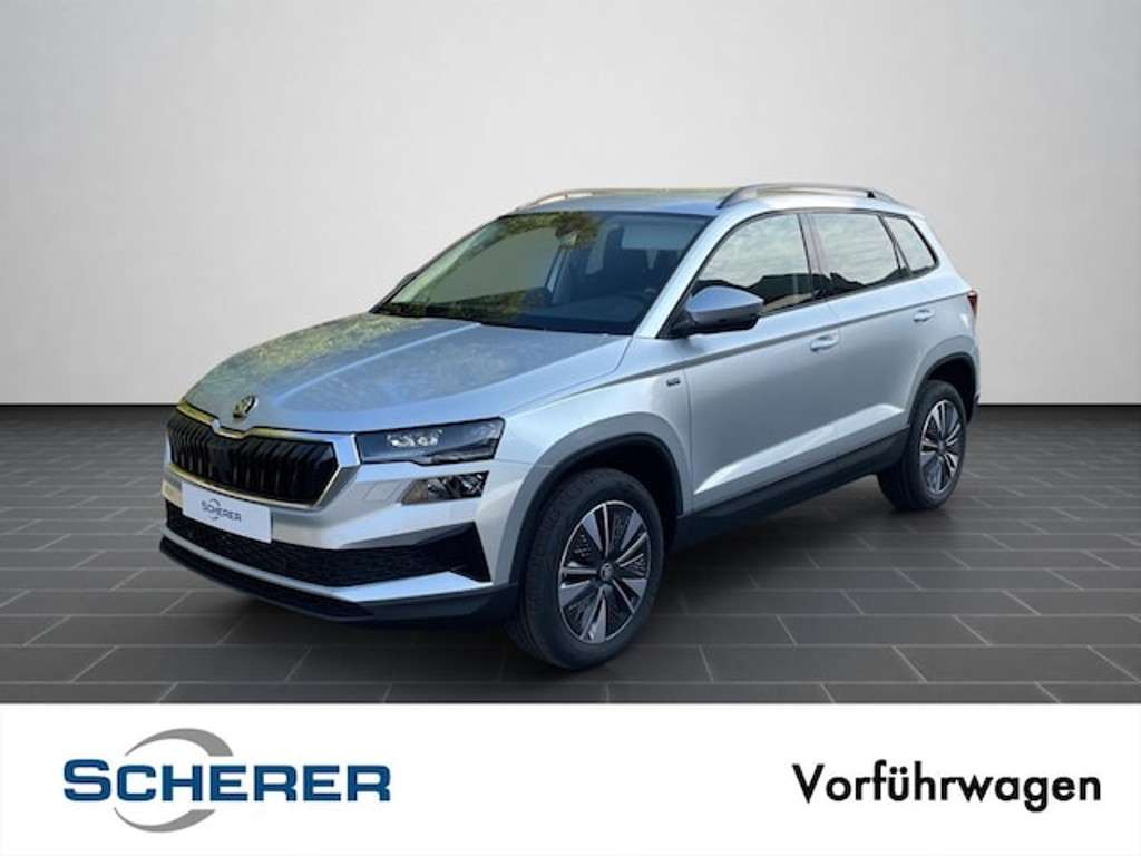 Skoda Karoq 2025 Benzine